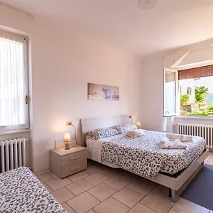 *** Bed & Breakfast Belvedere Italia